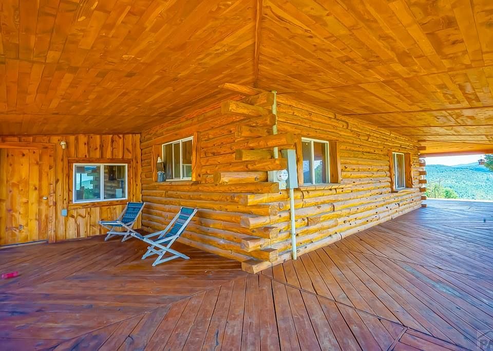 13th image of this home