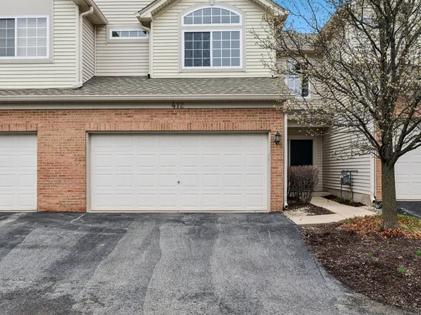 412 Jamestown Ct, Aurora, IL 60502