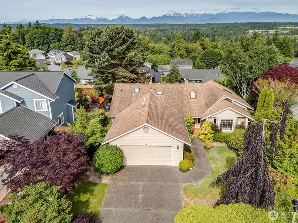 20135 Bue Rund Loop NE, Poulsbo, WA 98370