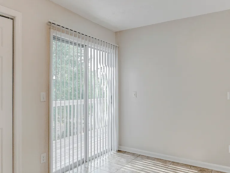 Patriot Point Apartment Homes — Photo 53
