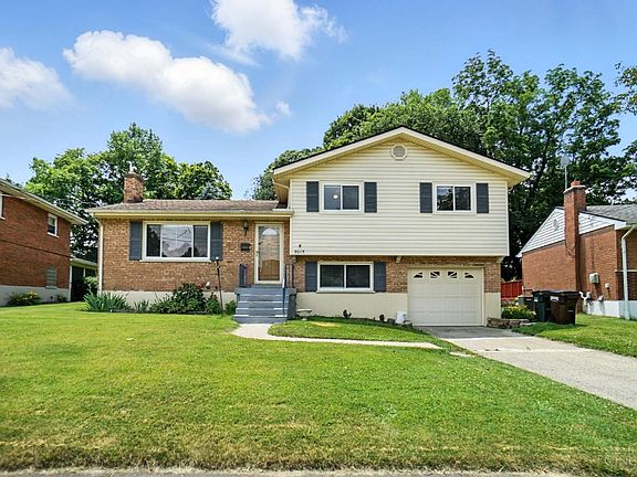 3rd image of 9015 Cotillion Dr