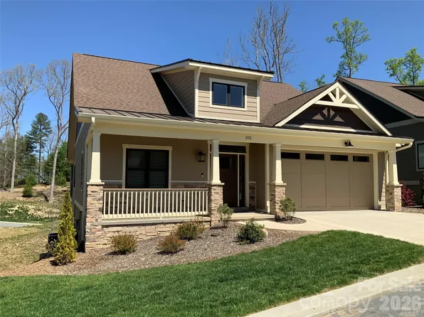 202 Sports Village Dr, Hendersonville, NC 28739