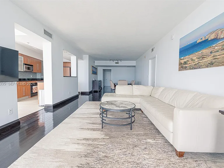 335 Biscayne Blvd #1009 — Photo 29