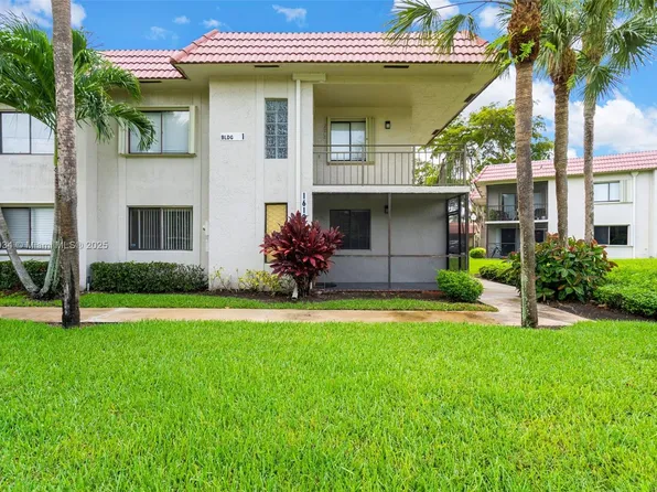 16193 Saddle Club Rd #102, Fort Lauderdale, FL 33326