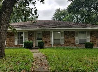 7219 Deep Forest Dr, Houston, TX 77088