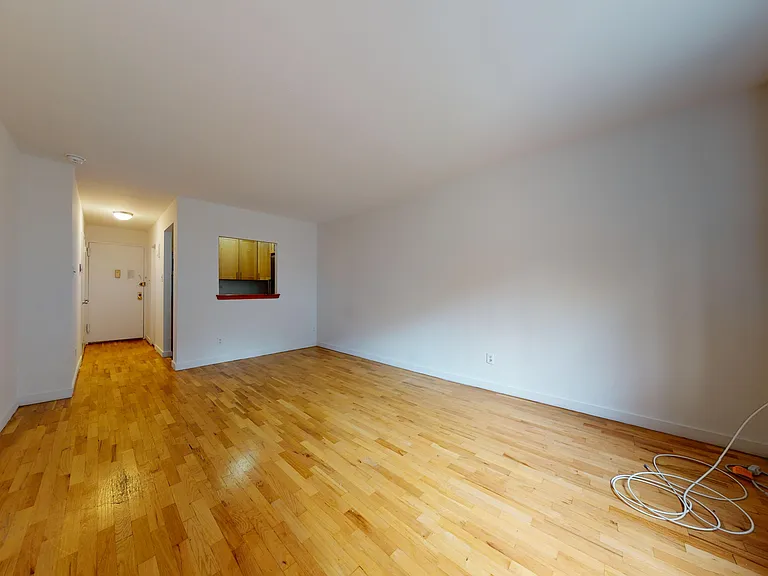 1485 1st Ave #2A — Photo 2