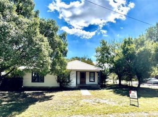 515 N Lampasas St, Bertram, TX 78605