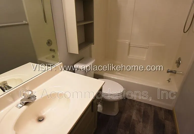 1140 SW Huntington Dr — Photo 25