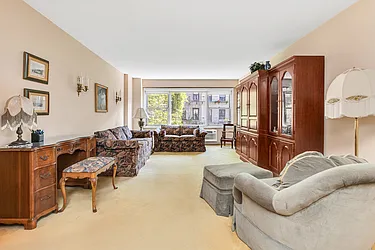 435 East 65th Street, #4A