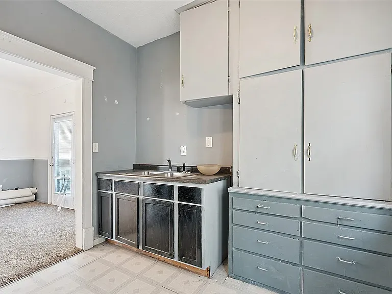 452 8th Ave SW — Photo 16