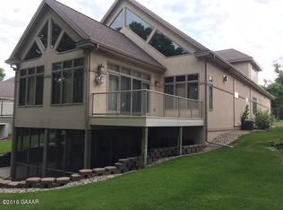 1004 E Lake Geneva Rd NE, Alexandria, MN 56308