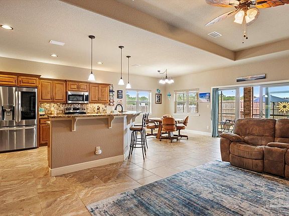 2nd image of 4154 Oak Pointe Dr