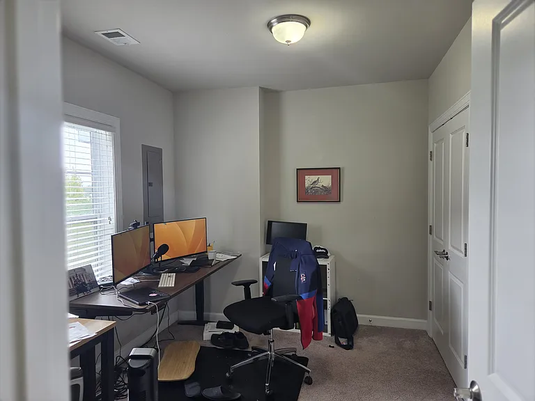 2441 Winthrop Dr — Photo 19