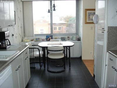 1600 Parker Ave APT 2C, Fort Lee, NJ, 07024