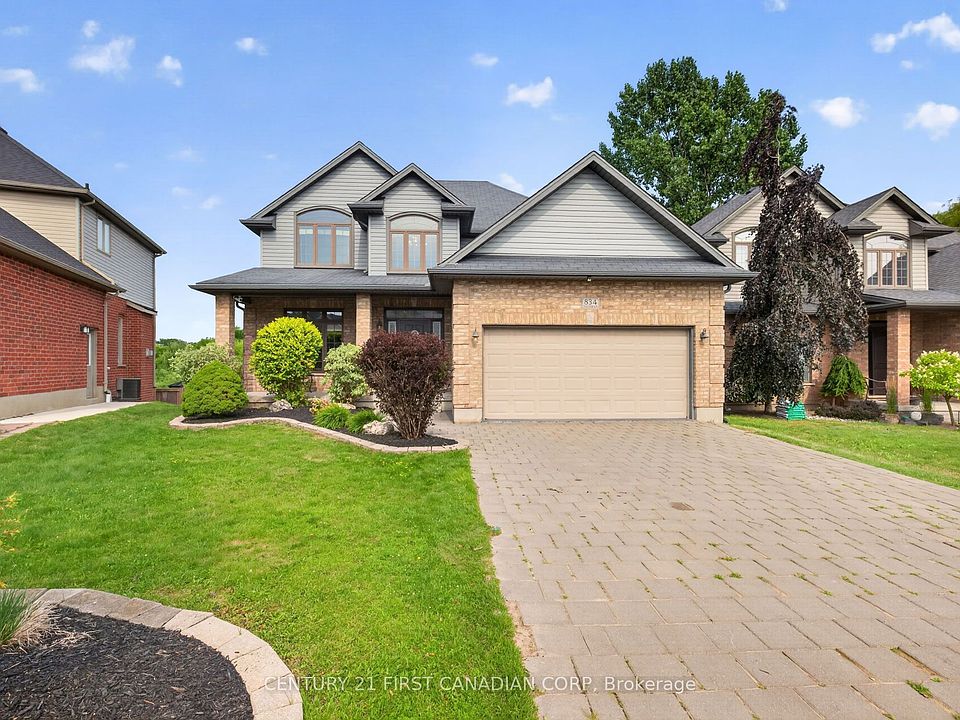 1st image of 834 Talisman Cres