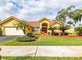 841 SW 126th Way, Davie, FL 33325
