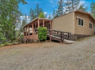20742 Mammoth Dr, Lakehead, CA 96051