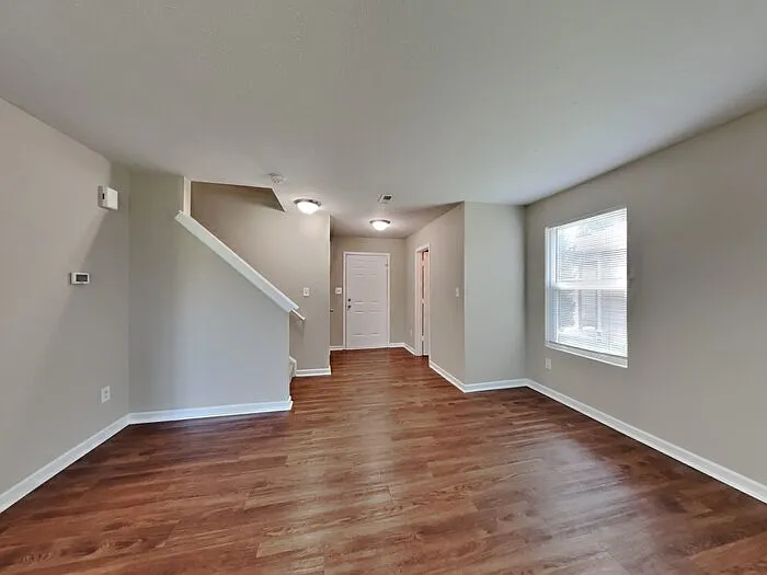 1092 Torino Ln — Photo 4