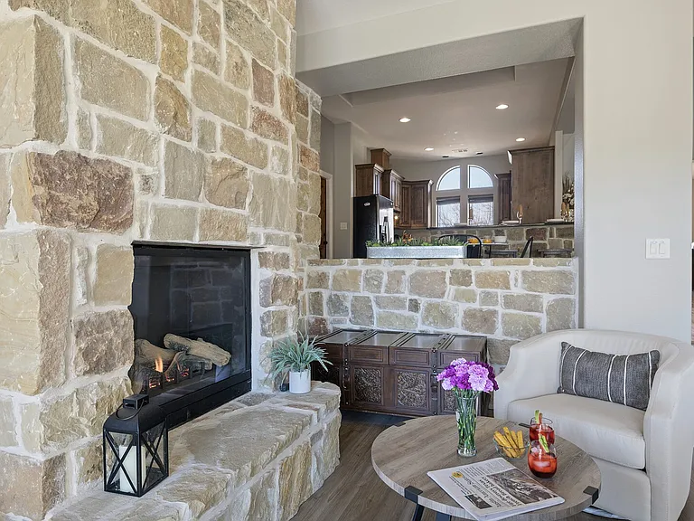 Lazy Oaks Ln — Photo 13