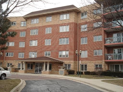 1st image of 730 Creekside Dr Unit 301