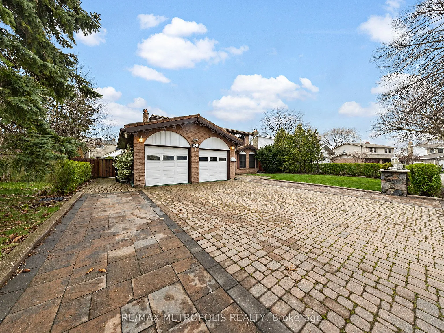 4 bed, $3,200 — Photo 3