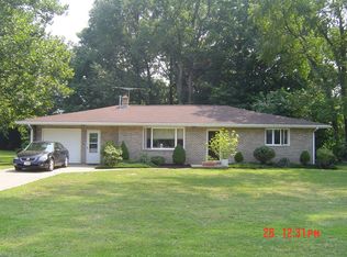 5527 Riveredge Dr, Elyria, OH 44035