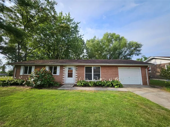 14 Lakeview Dr, Granite City, IL 62040