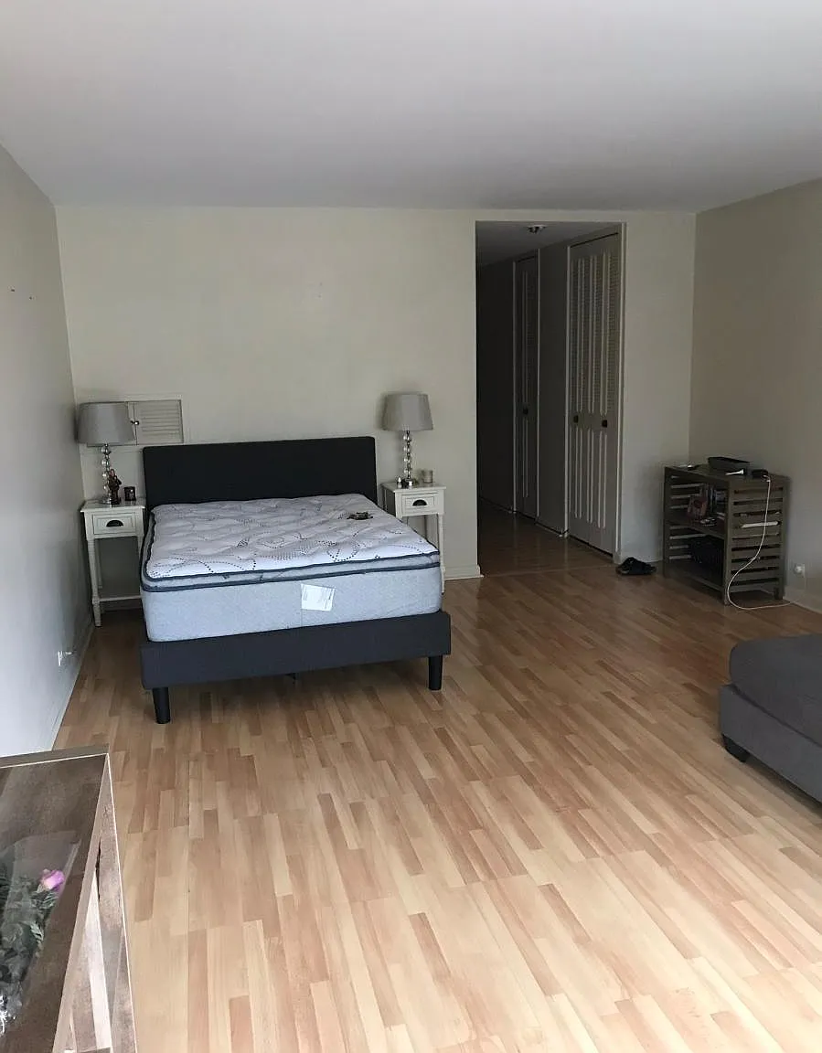 112 Washington Place — Photo 1