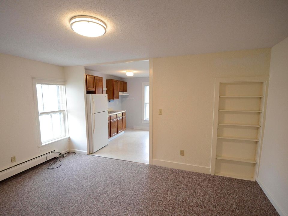 Kitchen & Living Room