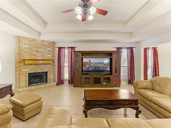 5th image of 7010 Sun Wood Dr