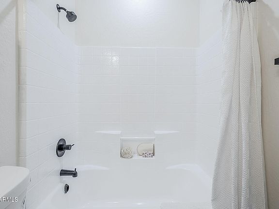 5th image of 1367 W STEPHANIE Lane