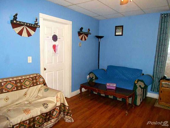 1st Floor Living Room