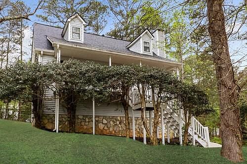 2nd image of 3155 Skyler Ct
