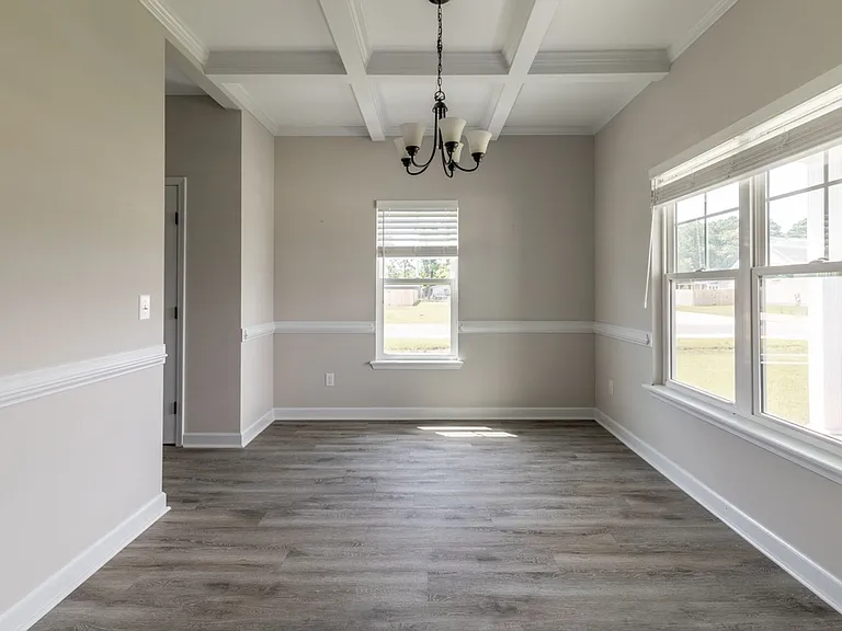 300 Waylon Way — Photo 5