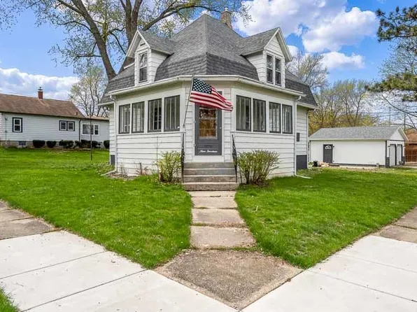 914 Roscoe Ave, South Beloit, IL 61080