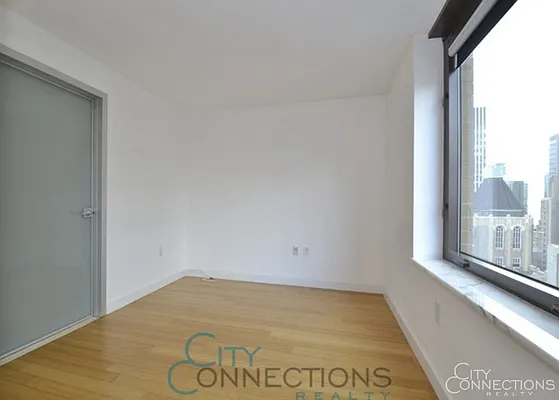 Rented by City Connections Realty | media 7