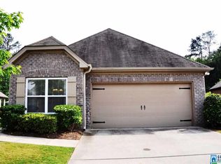 6431 Southern Trace Dr, Leeds, AL 35094