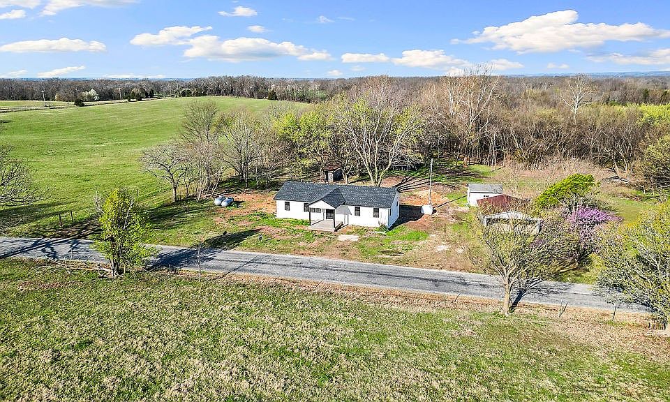 1st image of 145 Coy Rd