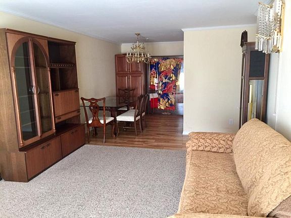 3rd image of 205 Barry Ave S APT 306