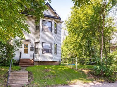 2911 W 3rd St, Duluth, MN, 55806