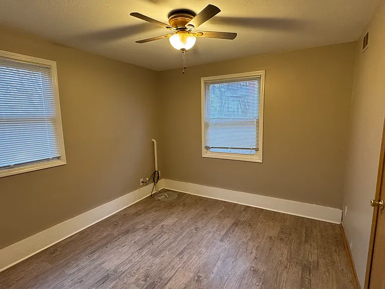 2526 Wayne St #2 — Photo 3