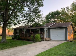 1600 Willow St, Valley Falls, KS 66088