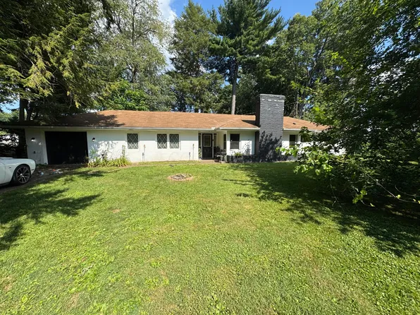 88 S 31st St, Newark, OH 43055