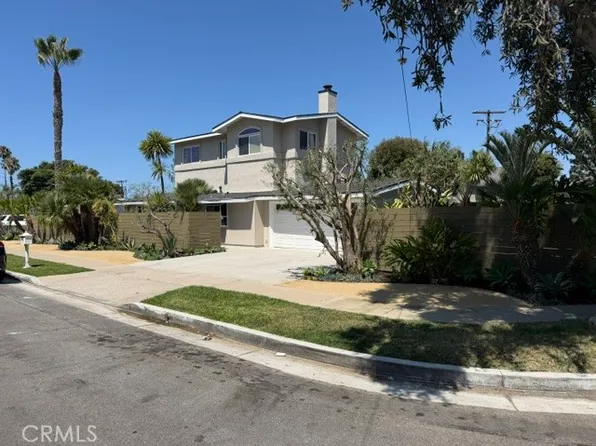 316 Hamilton St, Costa Mesa, CA 92627