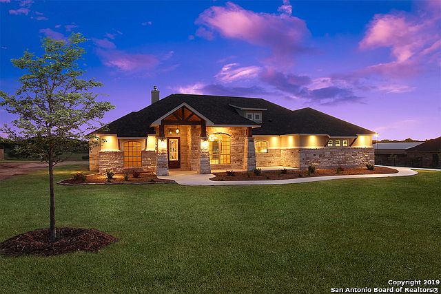 1st image of 1412 Country Hills Dr