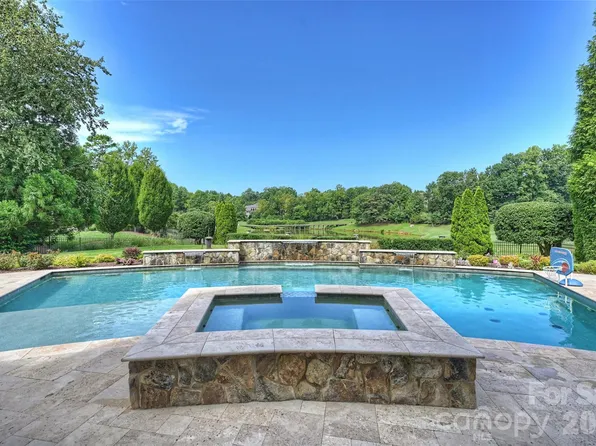 11717 Smart Ln, Charlotte, NC 28277