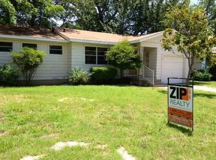 1002 W Cedar St, Arlington, TX 76012