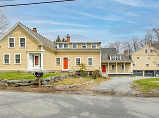 524-526 Stow Rd, Boxborough, MA 01719