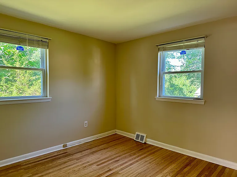 320 S Swarthmore Ave #C1 — Photo 9