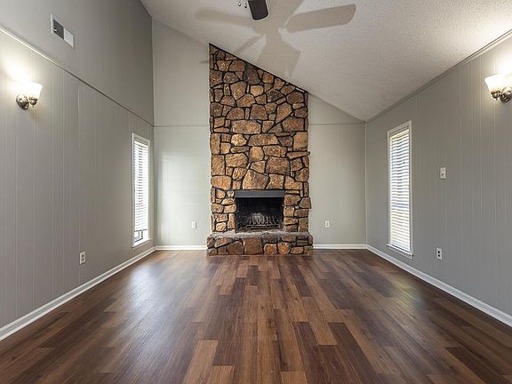 2nd image of 5108 Twin Woods Ave